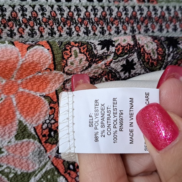 Sara Michelle 2 Piece Floral Paisley Blouse Set. Size 3X NWT - Picture 9 of 12